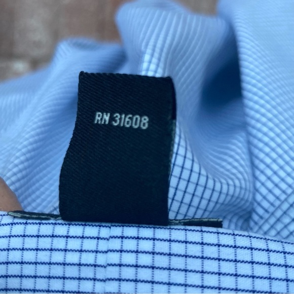 Jos A Bank Traveler's Collection, Long sleeve, Tailored fit, size 16-34 - Picture 6 of 10